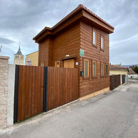 شقة Apartamento Rural La Casita De Mateo Rascafría المظهر الخارجي الصورة